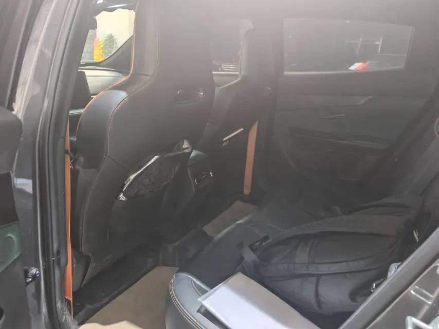 2023 ChangAn UNI-T 1.5T 188HP L4 7DCT,autocango,china used car exporter,china ev exporter,chinese used car exporter,chinese used ev exporter