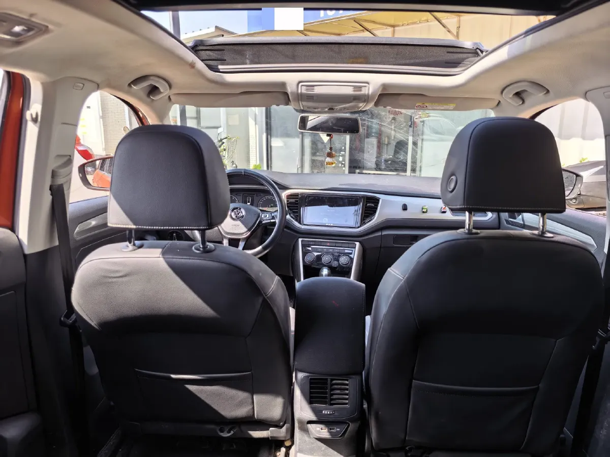 2018 Volkswagen Bora 1.4T 131HP L4 7DCT,autocango,china used car exporter,china ev exporter,chinese used car exporter,chinese used ev exporter