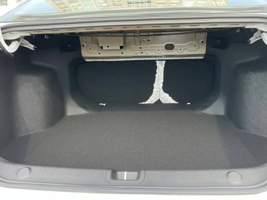 2024 Geely Binray 1.5T 181HP L4 7DCT,autocango,china used car exporter,china ev exporter,chinese used car exporter,chinese used ev exporter