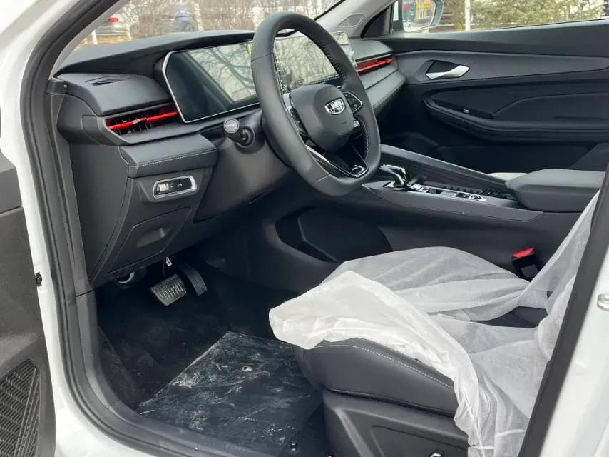 2024 Geely Binray 1.5T 181HP L4 7DCT,autocango,china used car exporter,china ev exporter,chinese used car exporter,chinese used ev exporter