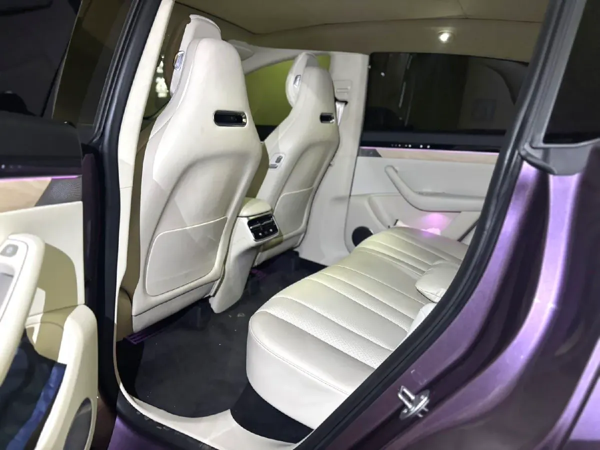 2024 HIMA R7 BEV 82KWH,autocango,china used car exporter,china ev exporter,chinese used car exporter,chinese used ev exporter