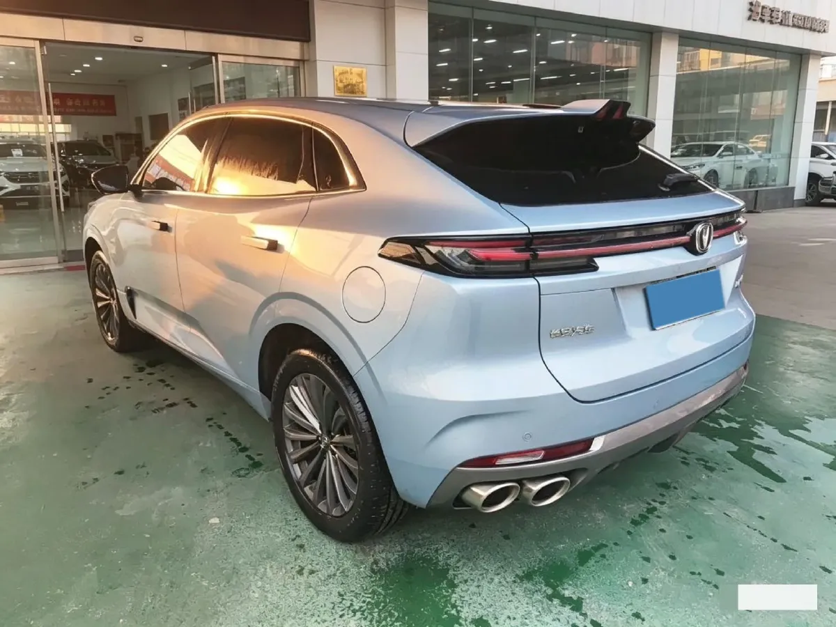 2021 ChangAn UNI-K 2.0T 233HP L4 8AT,autocango,china used car exporter,china ev exporter,chinese used car exporter,chinese used ev exporter