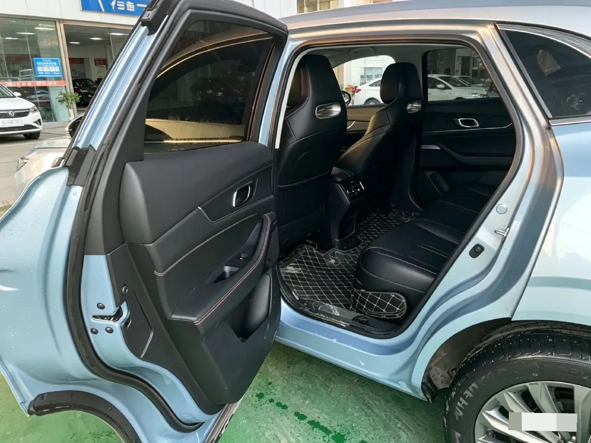 2021 ChangAn UNI-K 2.0T 233HP L4 8AT,autocango,china used car exporter,china ev exporter,chinese used car exporter,chinese used ev exporter