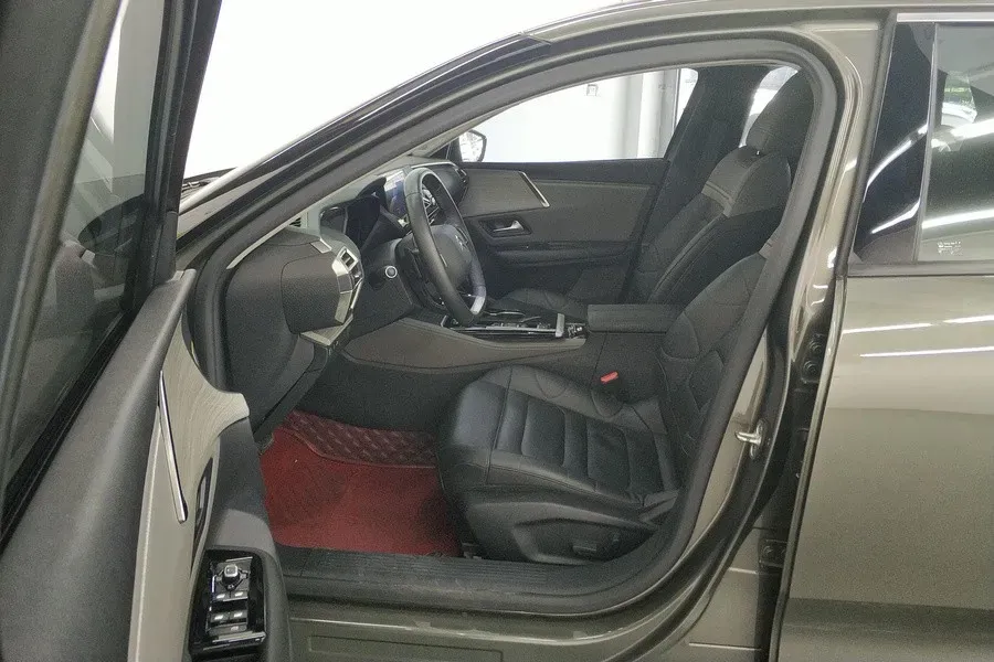 2022 Citroen C5 X 1.6T 175HP L4 8AT,autocango,china used car exporter,china ev exporter,chinese used car exporter,chinese used ev exporter