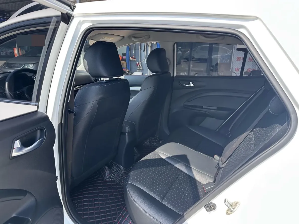 2019 Kia KX1 1.4L 100HP L4 6AT,autocango,china used car exporter,china ev exporter,chinese used car exporter,chinese used ev exporter