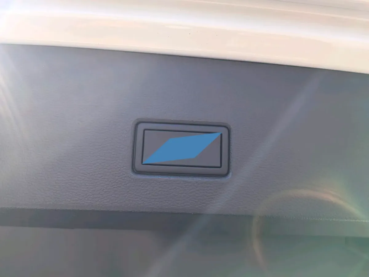 2022 Volkswagen T-Roc 1.4T 150HP L4 7DCT,autocango,china used car exporter,china ev exporter,chinese used car exporter,chinese used ev exporter