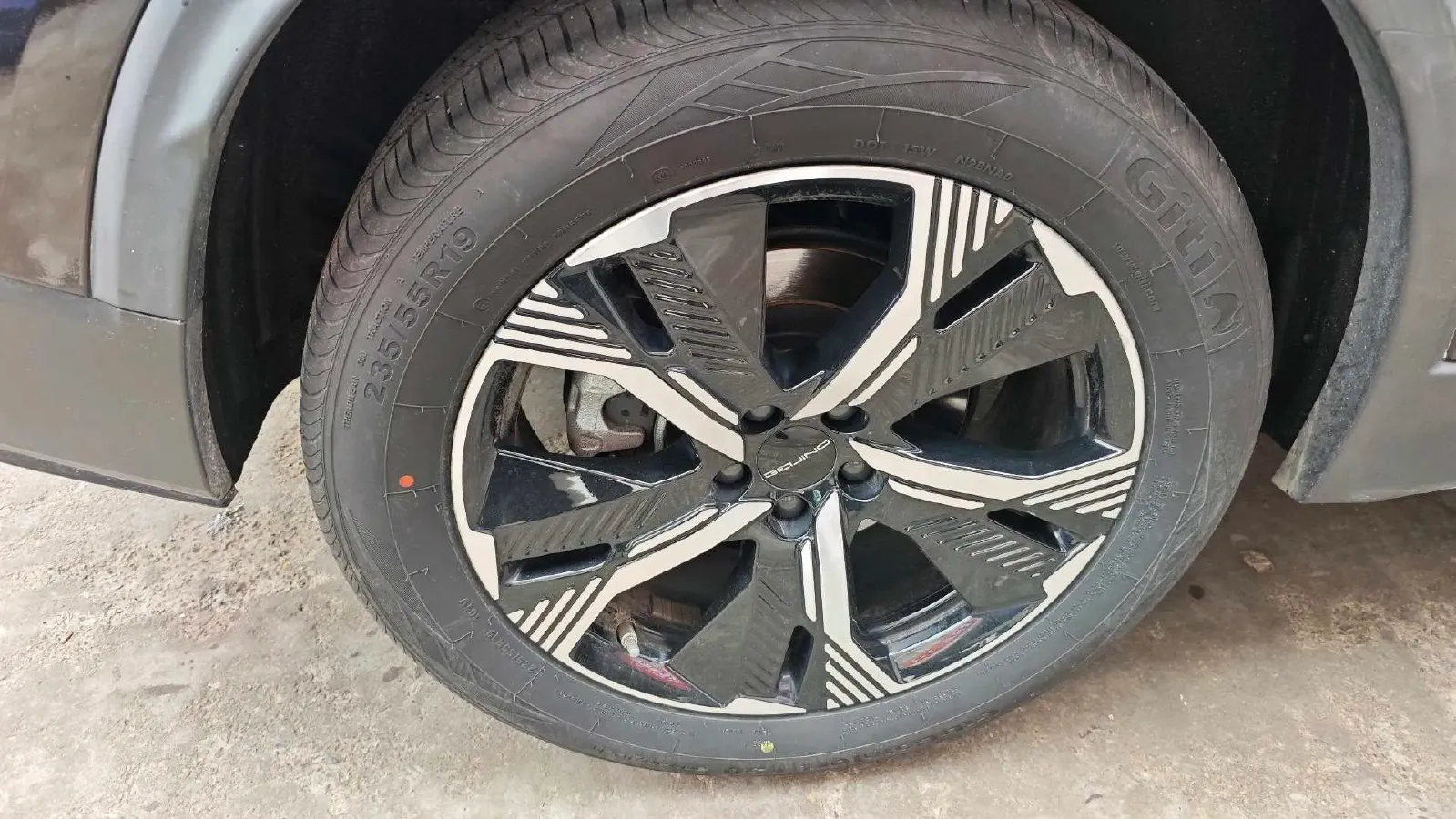 2023 BeiJing Auto X7 1.5T 188HP L4 7DCT,autocango,china used car exporter,china ev exporter,chinese used car exporter,chinese used ev exporter