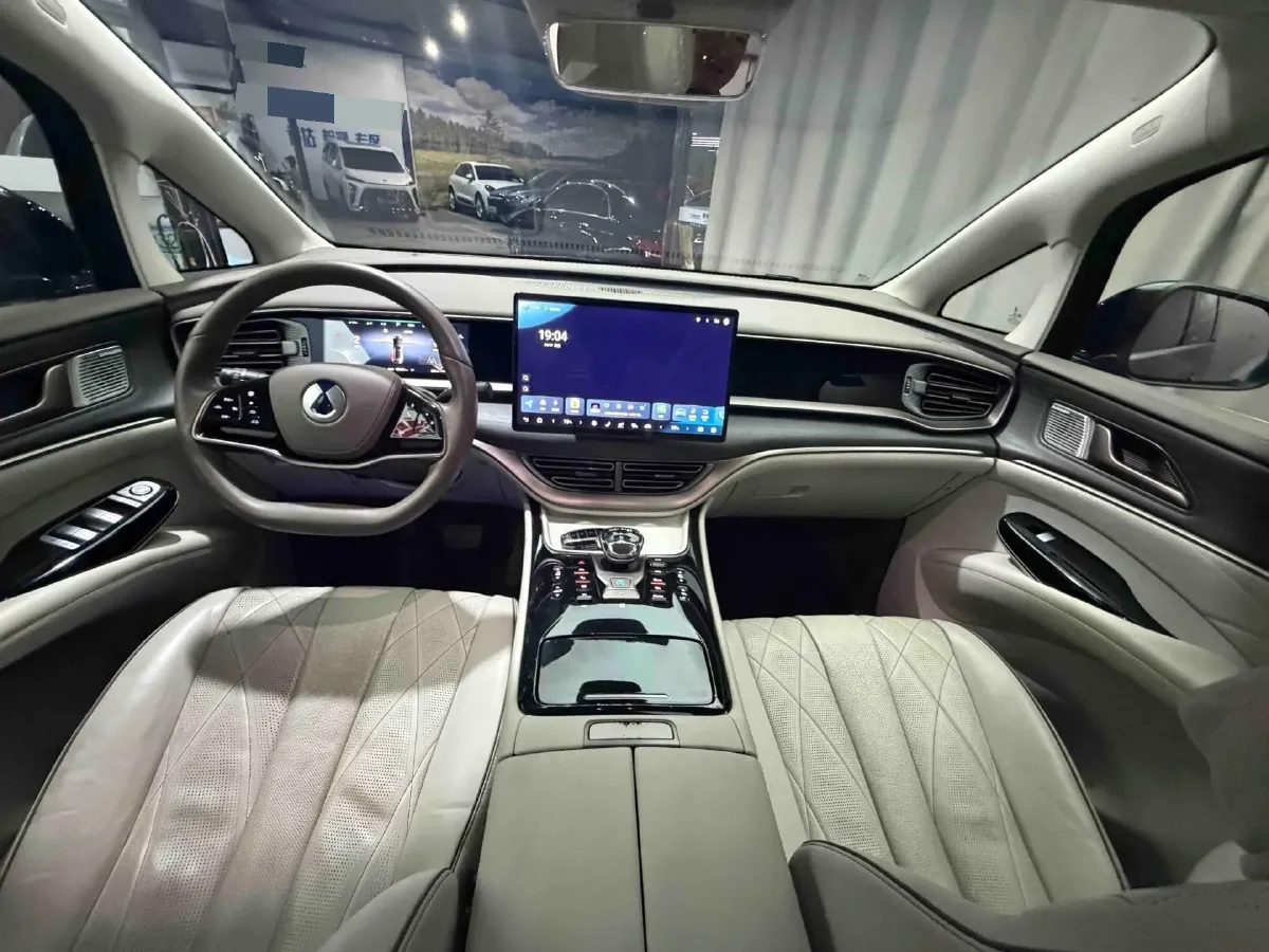 2022 Mercedes-Benz GLC Class 2.0T 197HP L4 9AT,autocango,china used car exporter,china ev exporter,chinese used car exporter,chinese used ev exporter