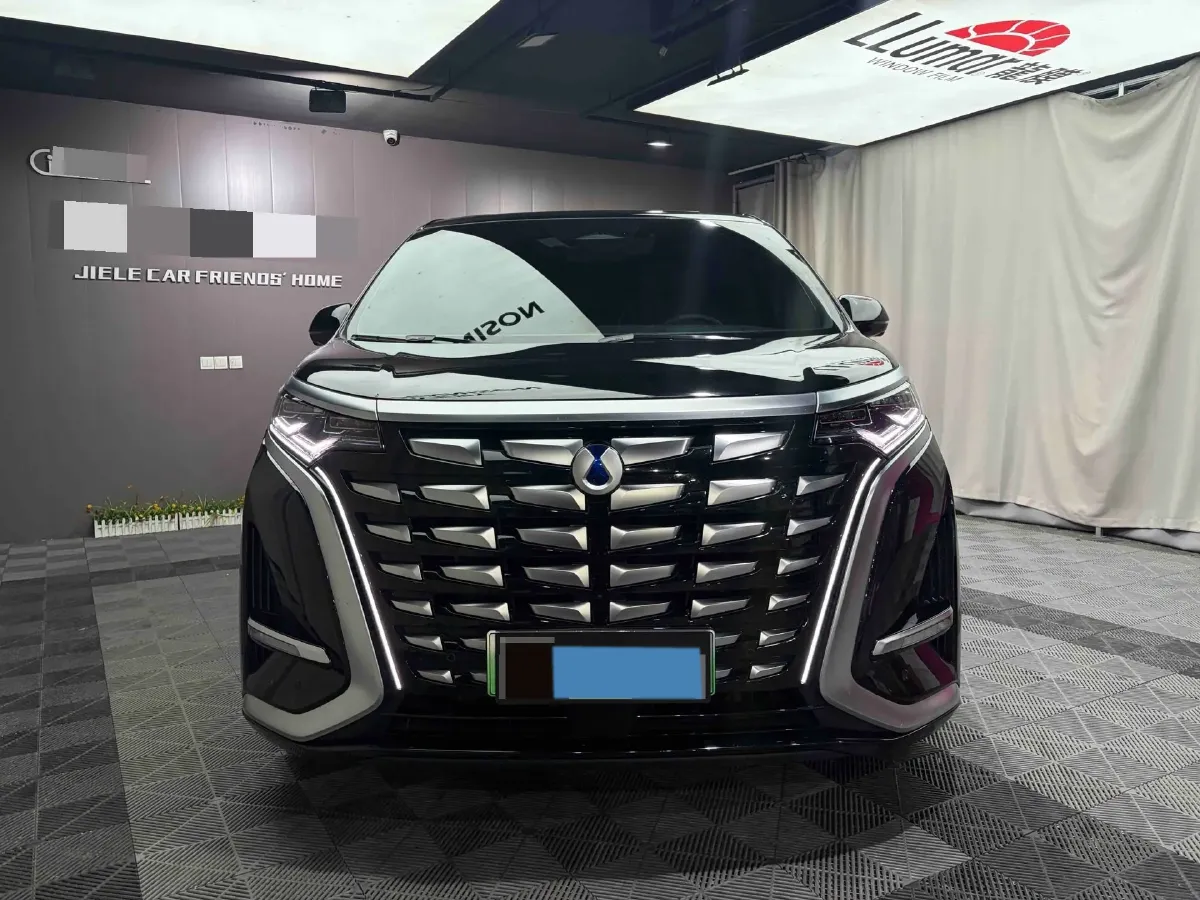 2022 Mercedes-Benz GLC Class 2.0T 197HP L4 9AT,autocango,china used car exporter,china ev exporter,chinese used car exporter,chinese used ev exporter