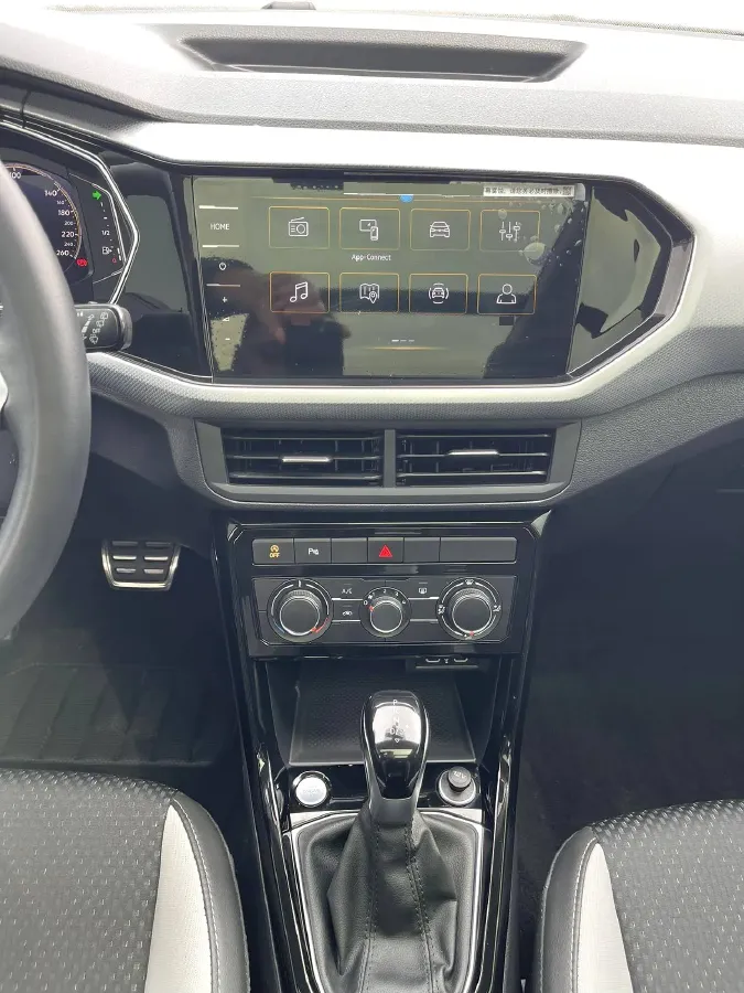 2021 Volkswagen Tacqua 1.4T 150HP L4 7DCT,autocango,china used car exporter,china ev exporter,chinese used car exporter,chinese used ev exporter