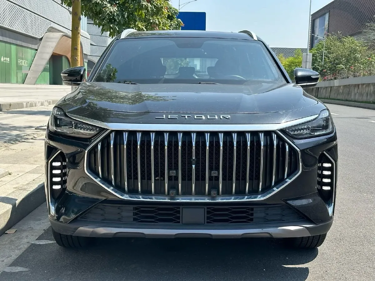 2023 ChangAn Oshan X7 Plus 1.5T 188HP L4 7DCT,autocango,china used car exporter,china ev exporter,chinese used car exporter,chinese used ev exporter