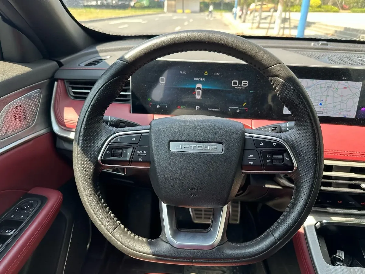 2023 ChangAn Oshan X7 Plus 1.5T 188HP L4 7DCT,autocango,china used car exporter,china ev exporter,chinese used car exporter,chinese used ev exporter