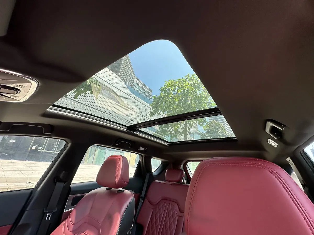 2023 ChangAn Oshan X7 Plus 1.5T 188HP L4 7DCT,autocango,china used car exporter,china ev exporter,chinese used car exporter,chinese used ev exporter