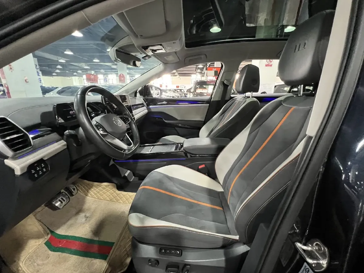 2022 Toyota Crown Kluger 2.5L 192HP L4 E-CVT Hybrid,autocango,china used car exporter,china ev exporter,chinese used car exporter,chinese used ev exporter