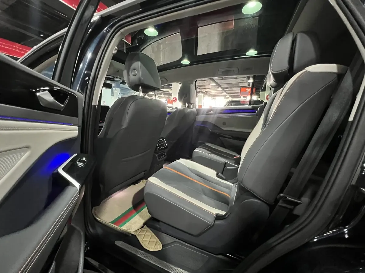 2022 Toyota Crown Kluger 2.5L 192HP L4 E-CVT Hybrid,autocango,china used car exporter,china ev exporter,chinese used car exporter,chinese used ev exporter