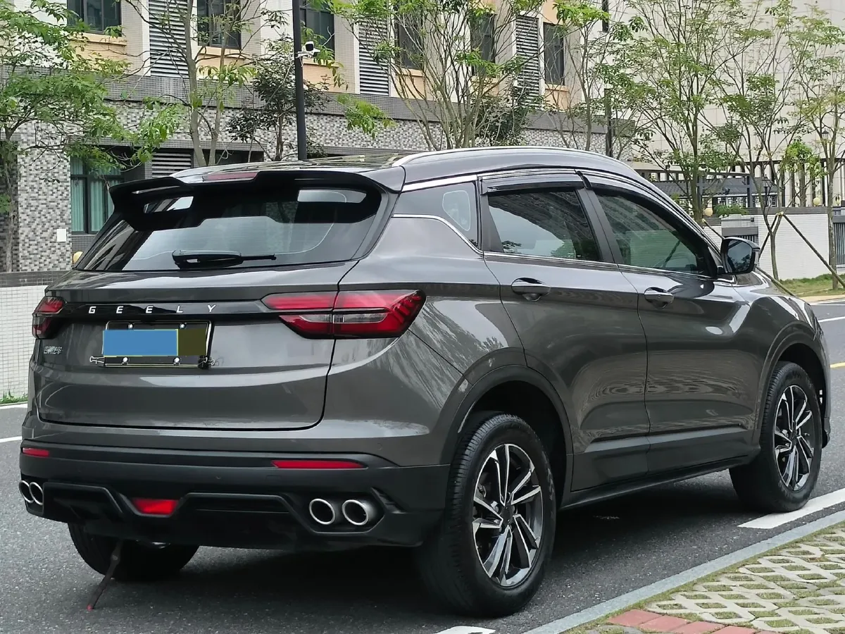 2023 Geely Coolray 1.5T 181HP L4 7DCT,autocango,china used car exporter,china ev exporter,chinese used car exporter,chinese used ev exporter