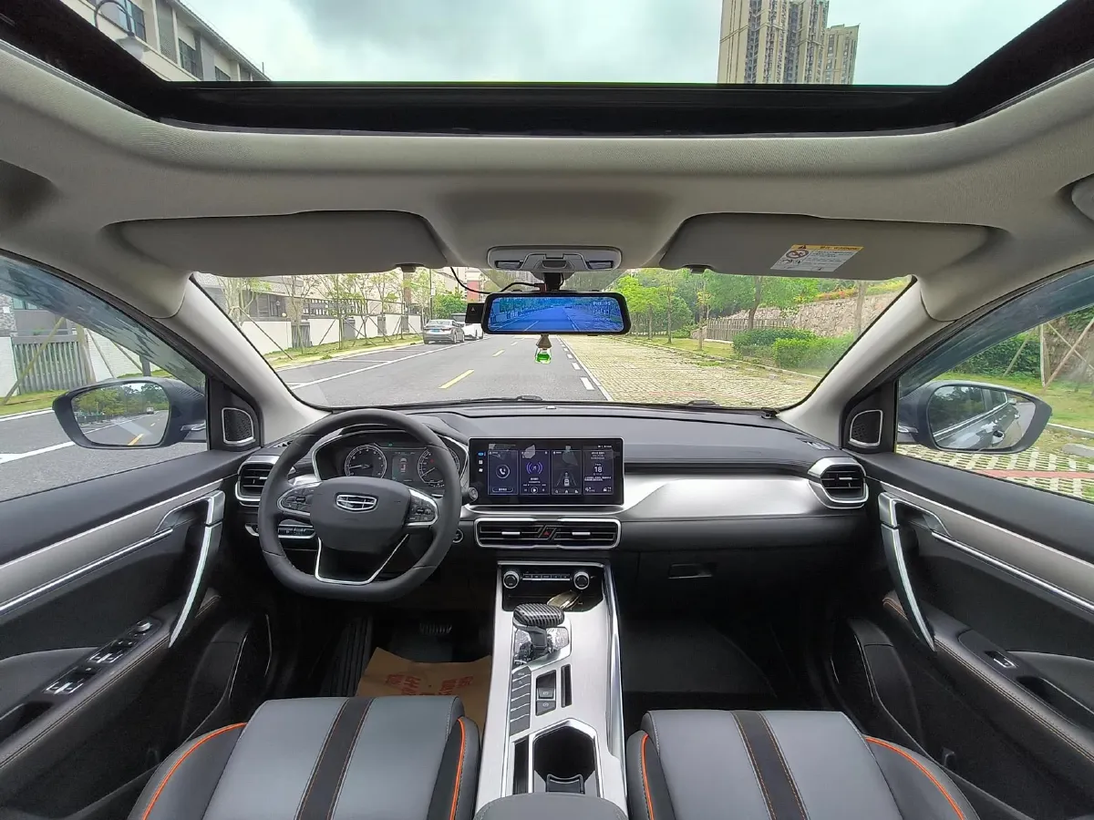 2023 Geely Coolray 1.5T 181HP L4 7DCT,autocango,china used car exporter,china ev exporter,chinese used car exporter,chinese used ev exporter