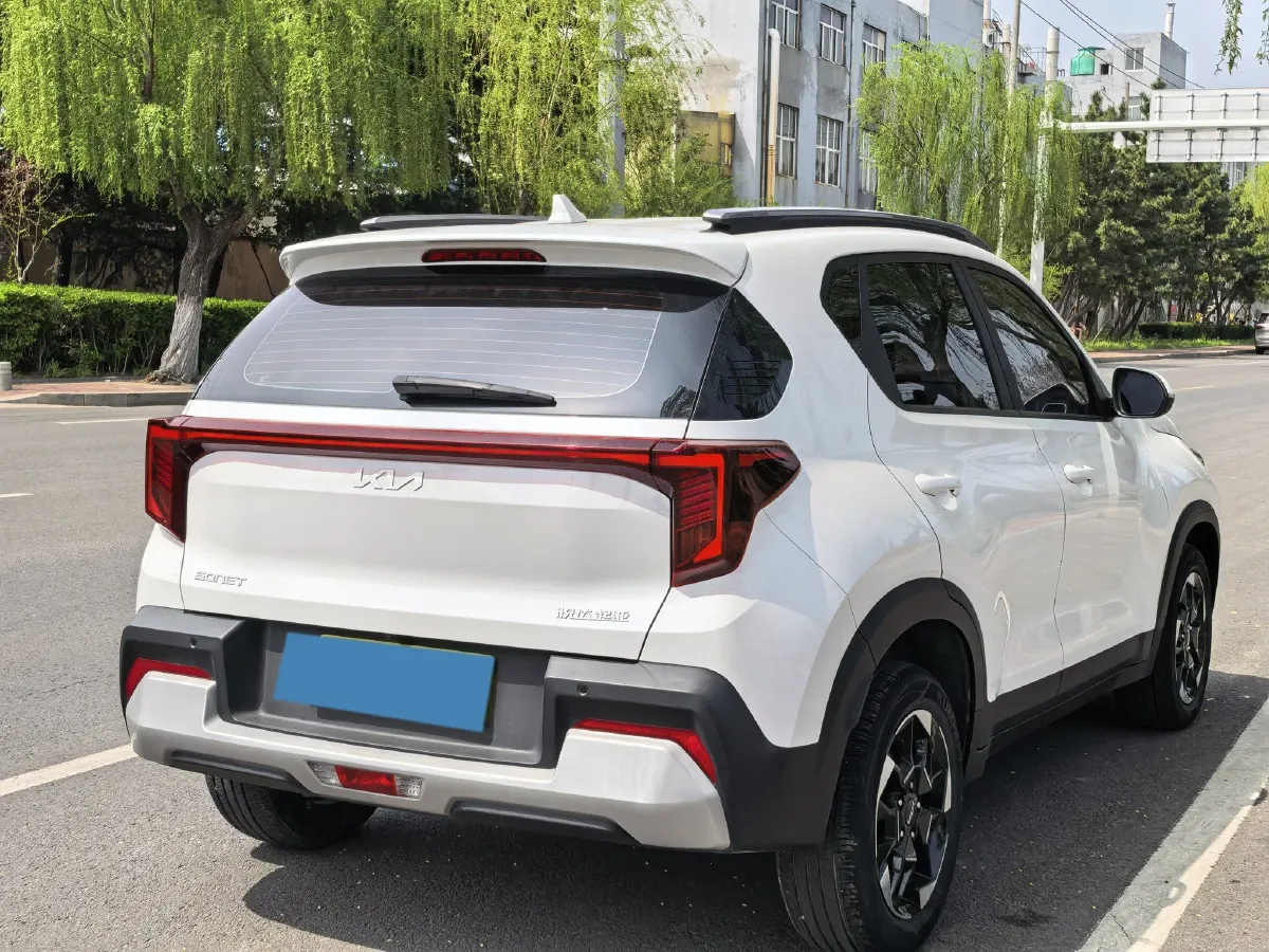 2024 Kia Sonet 1.5L 115HP L4 CVT,autocango,china used car exporter,china ev exporter,chinese used car exporter,chinese used ev exporter