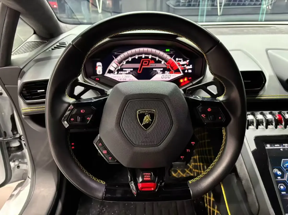 2020 Lamborghini Huracán 5.2L 611HP V10 7DCT,autocango,china used car exporter,china ev exporter,chinese used car exporter,chinese used ev exporter