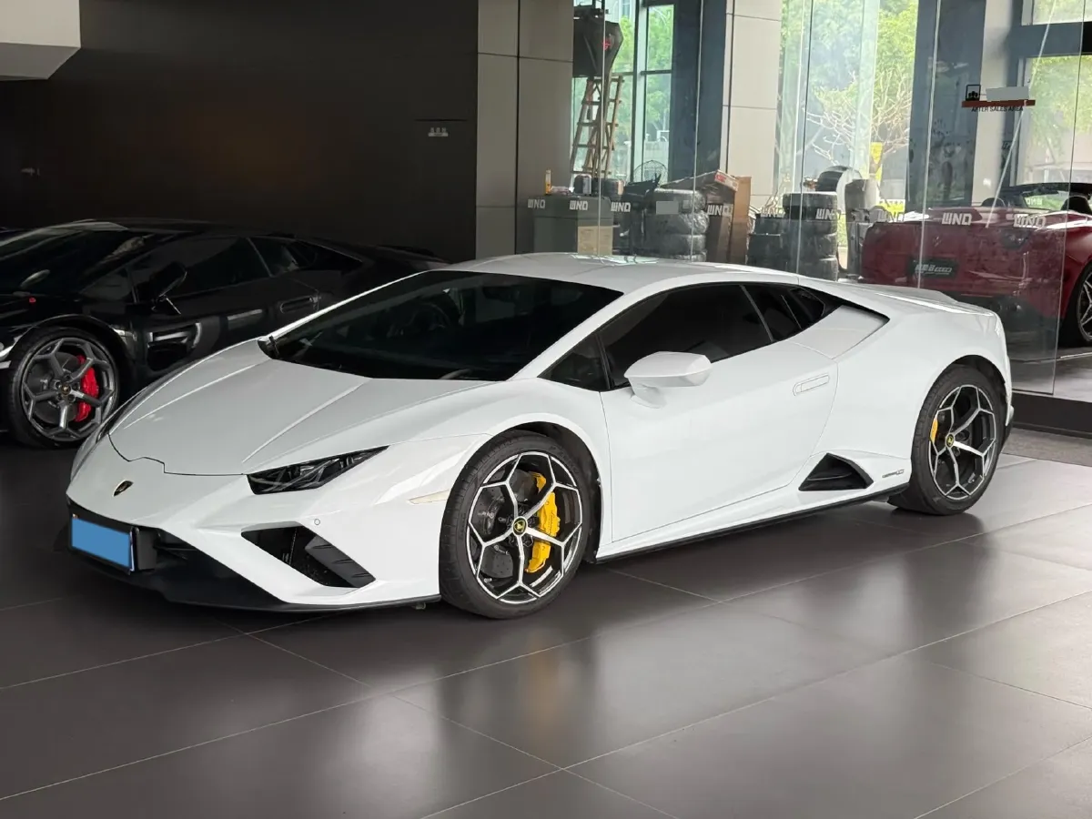 2020 Lamborghini Huracán 5.2L 611HP V10 7DCT,autocango,china used car exporter,china ev exporter,chinese used car exporter,chinese used ev exporter