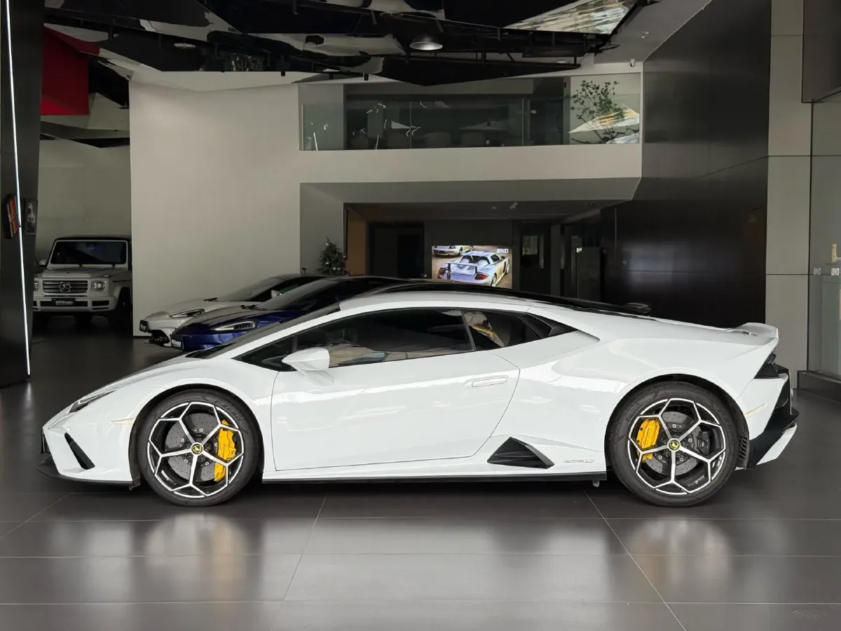2020 Lamborghini Huracán 5.2L 611HP V10 7DCT,autocango,china used car exporter,china ev exporter,chinese used car exporter,chinese used ev exporter