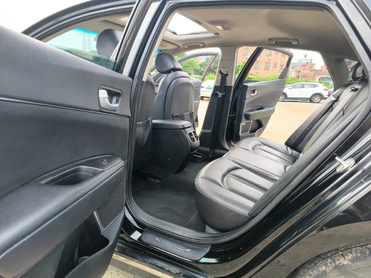 2016 Kia K5 2.0L 156HP L4 6AT Hybrid,autocango,china used car exporter,china ev exporter,chinese used car exporter,chinese used ev exporter