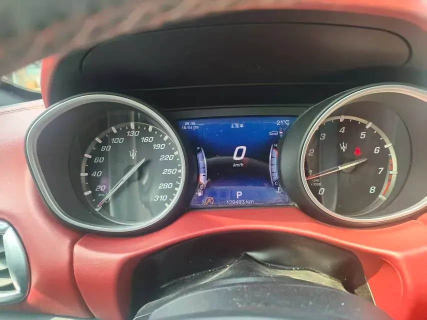 2016 Maserati Levante 3.0T 430HP V6 8AT,autocango,china used car exporter,china ev exporter,chinese used car exporter,chinese used ev exporter