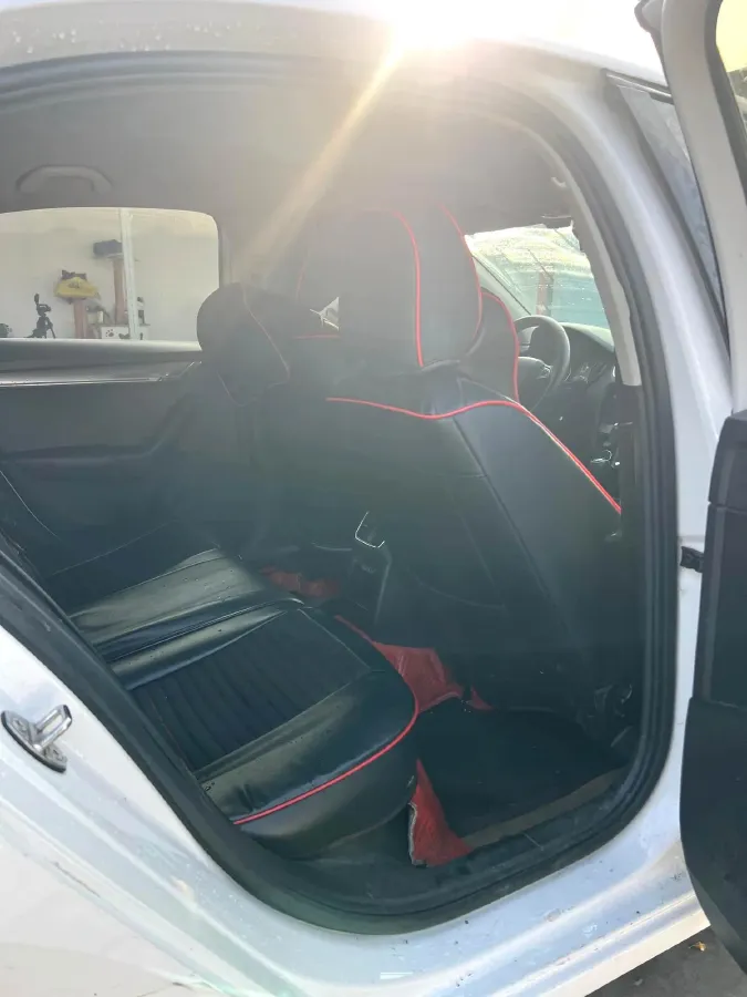 2019 Skoda Octavia 1.5L 116HP L4 6AT,autocango,china used car exporter,china ev exporter,chinese used car exporter,chinese used ev exporter