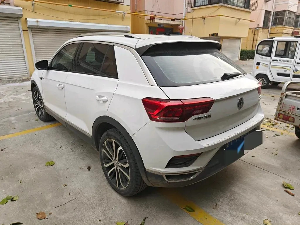 2019 Volkswagen T-Roc 1.4T 150HP L4 7DCT,autocango,china used car exporter,china ev exporter,chinese used car exporter,chinese used ev exporter