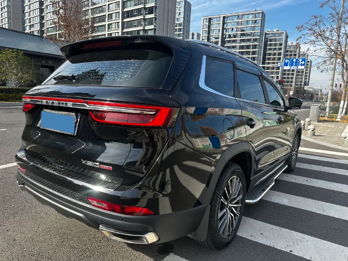 2021 Jetour X90 Plus 1.6T 197HP L4 7DCT,autocango,china used car exporter,china ev exporter,chinese used car exporter,chinese used ev exporter