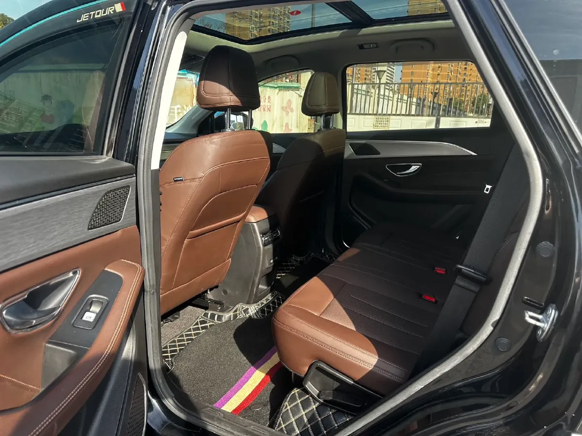 2021 Jetour X90 Plus 1.6T 197HP L4 7DCT,autocango,china used car exporter,china ev exporter,chinese used car exporter,chinese used ev exporter