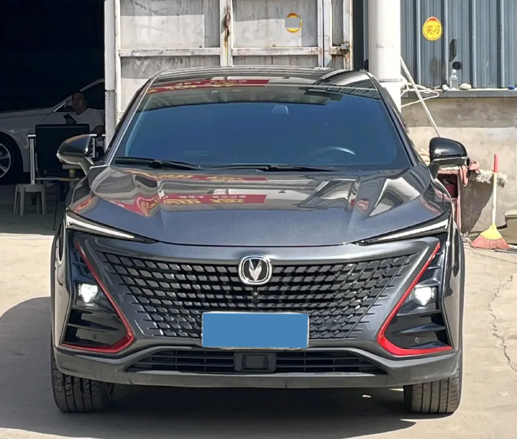 2020 ChangAn UNI-T 1.5T 180HP L4 7DCT,autocango,china used car exporter,china ev exporter,chinese used car exporter,chinese used ev exporter