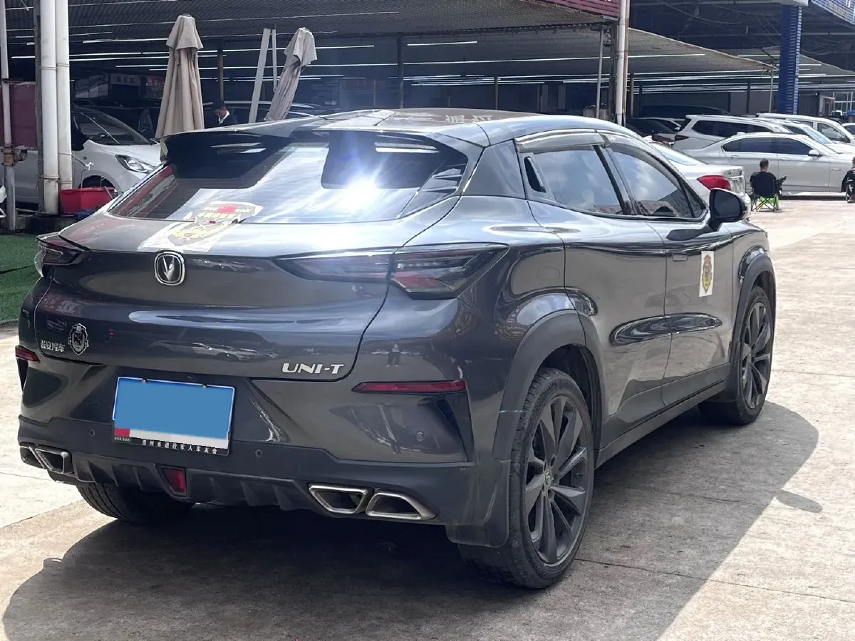 2020 ChangAn UNI-T 1.5T 180HP L4 7DCT,autocango,china used car exporter,china ev exporter,chinese used car exporter,chinese used ev exporter