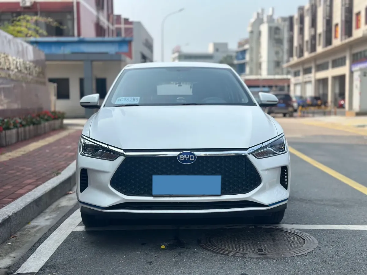 2021 MG Pilot 1.5T 173HP L4 7DCT,autocango,china used car exporter,china ev exporter,chinese used car exporter,chinese used ev exporter