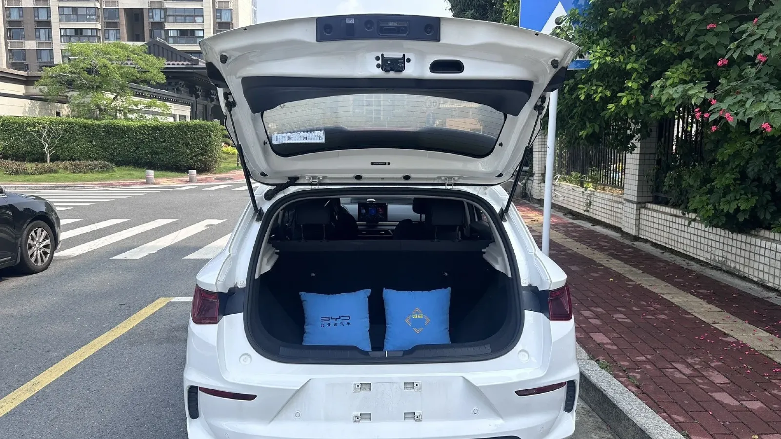 2021 MG Pilot 1.5T 173HP L4 7DCT,autocango,china used car exporter,china ev exporter,chinese used car exporter,chinese used ev exporter