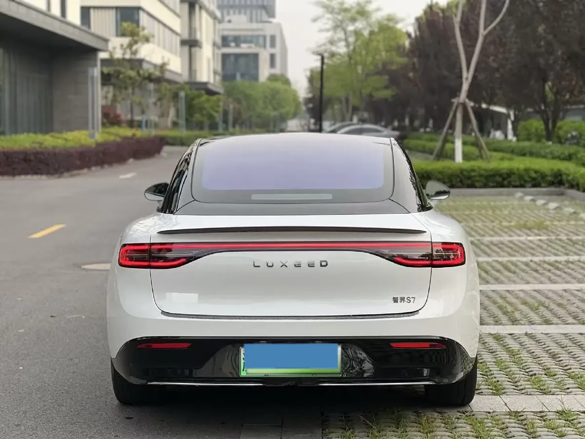 2024 Luxeed S7 BEV 62KWH,autocango,china used car exporter,china ev exporter,chinese used car exporter,chinese used ev exporter