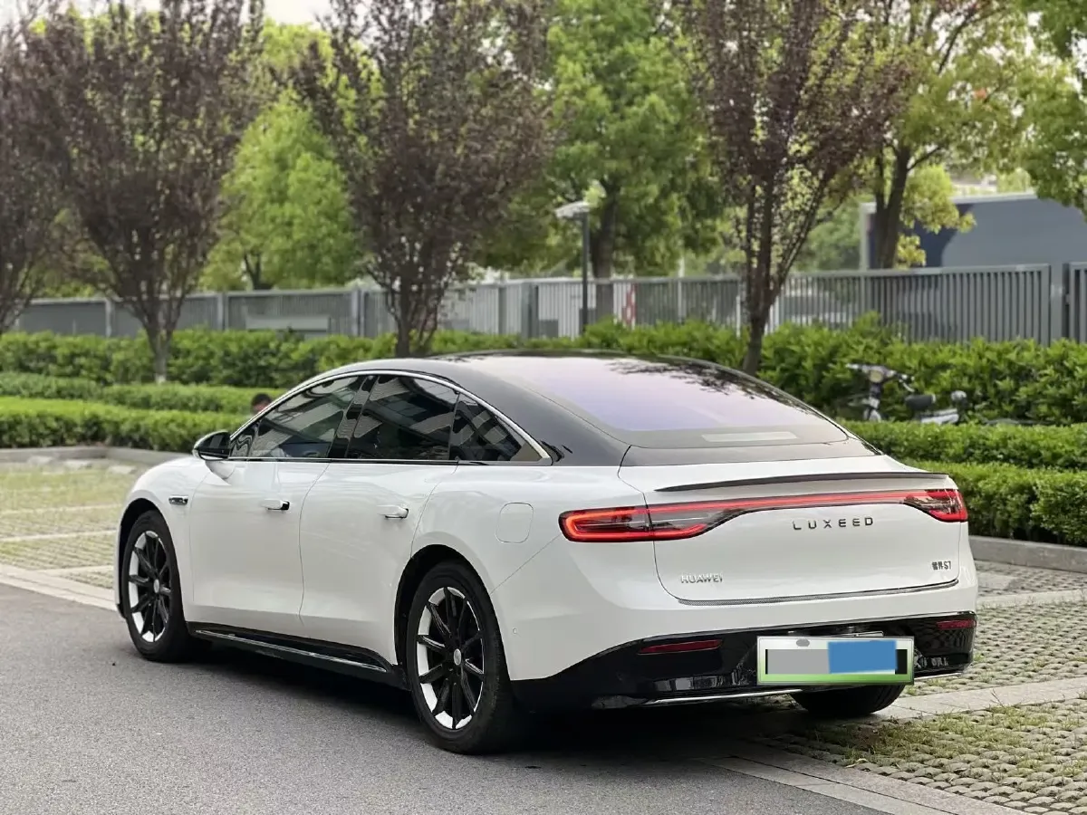 2024 Luxeed S7 BEV 62KWH,autocango,china used car exporter,china ev exporter,chinese used car exporter,chinese used ev exporter