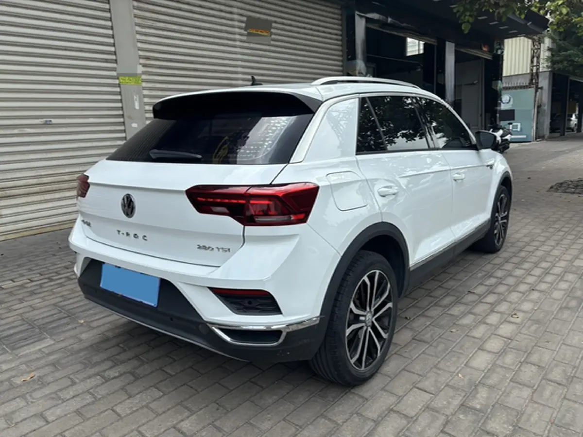 2020 Volkswagen T-Roc 1.4T 150HP L4 7DCT,autocango,china used car exporter,china ev exporter,chinese used car exporter,chinese used ev exporter