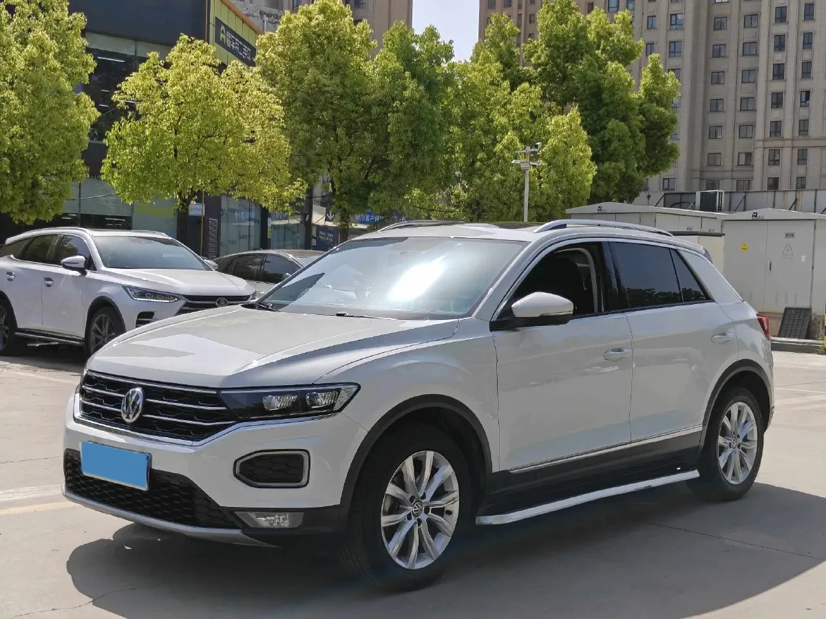 2020 Volkswagen T-Roc 1.4T 131HP L4 7DCT,autocango,china used car exporter,china ev exporter,chinese used car exporter,chinese used ev exporter
