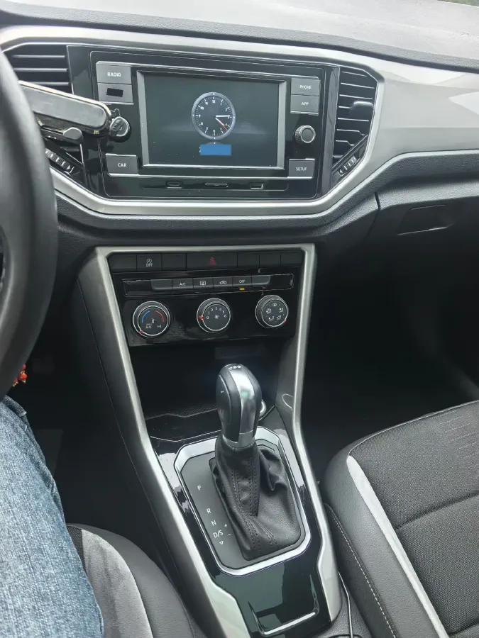 2019 Volkswagen T-Roc 1.4T 131HP L4 7DCT,autocango,china used car exporter,china ev exporter,chinese used car exporter,chinese used ev exporter