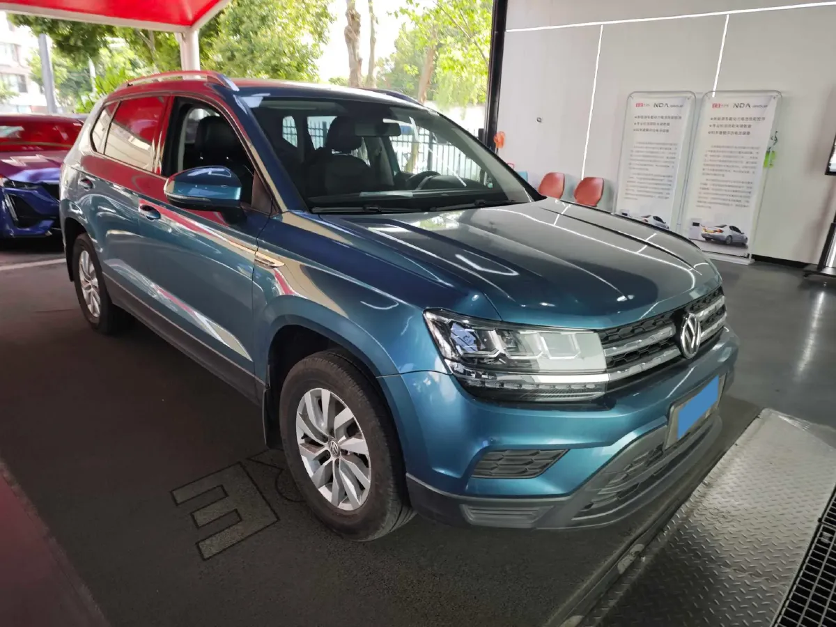 2019 Jeep Compass 1.4T 165HP L4 7DCT,autocango,china used car exporter,china ev exporter,chinese used car exporter,chinese used ev exporter