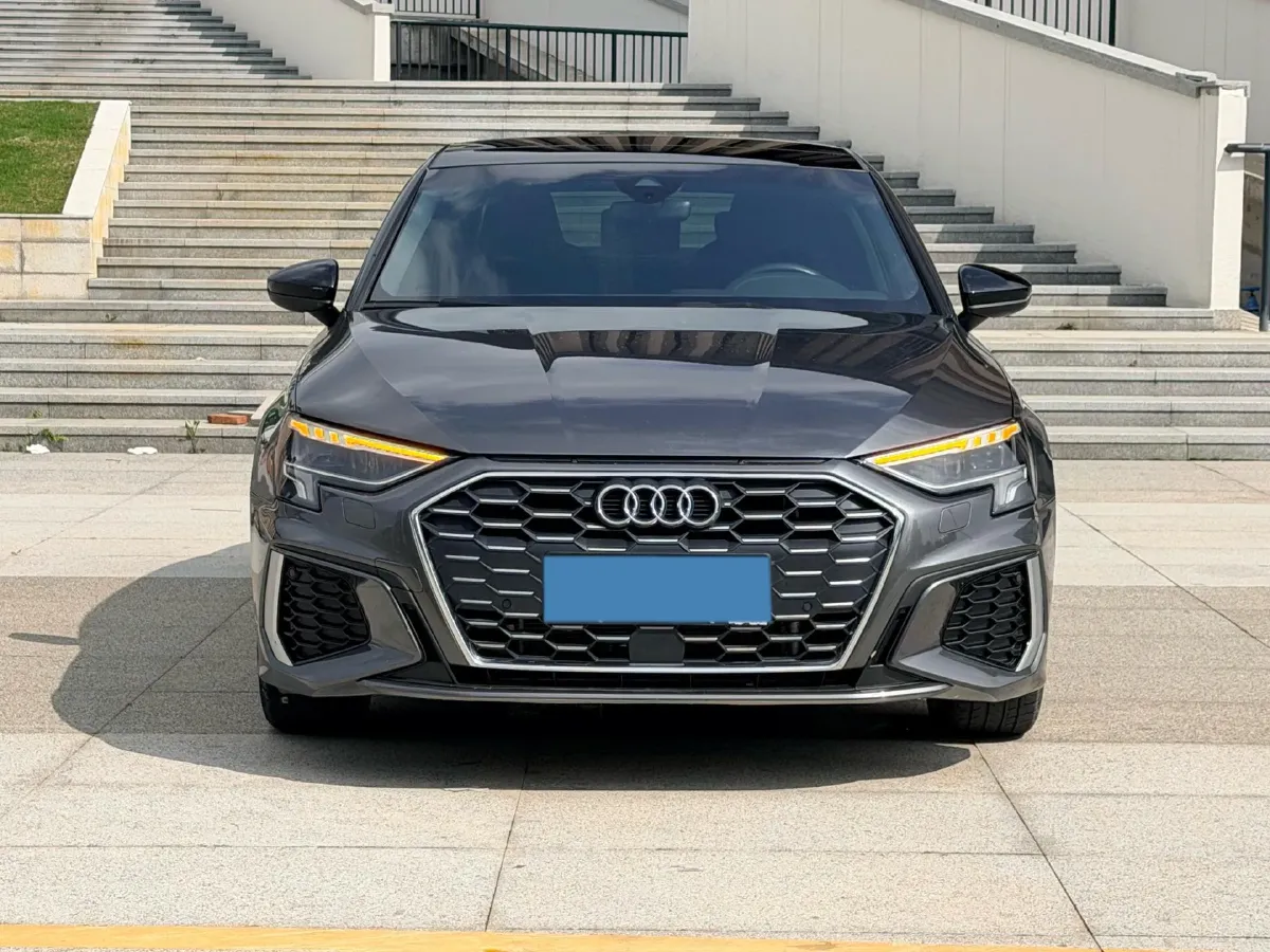 2022 Audi A3 1.4T 150HP L4 7DCT,autocango,china used car exporter,china ev exporter,chinese used car exporter,chinese used ev exporter
