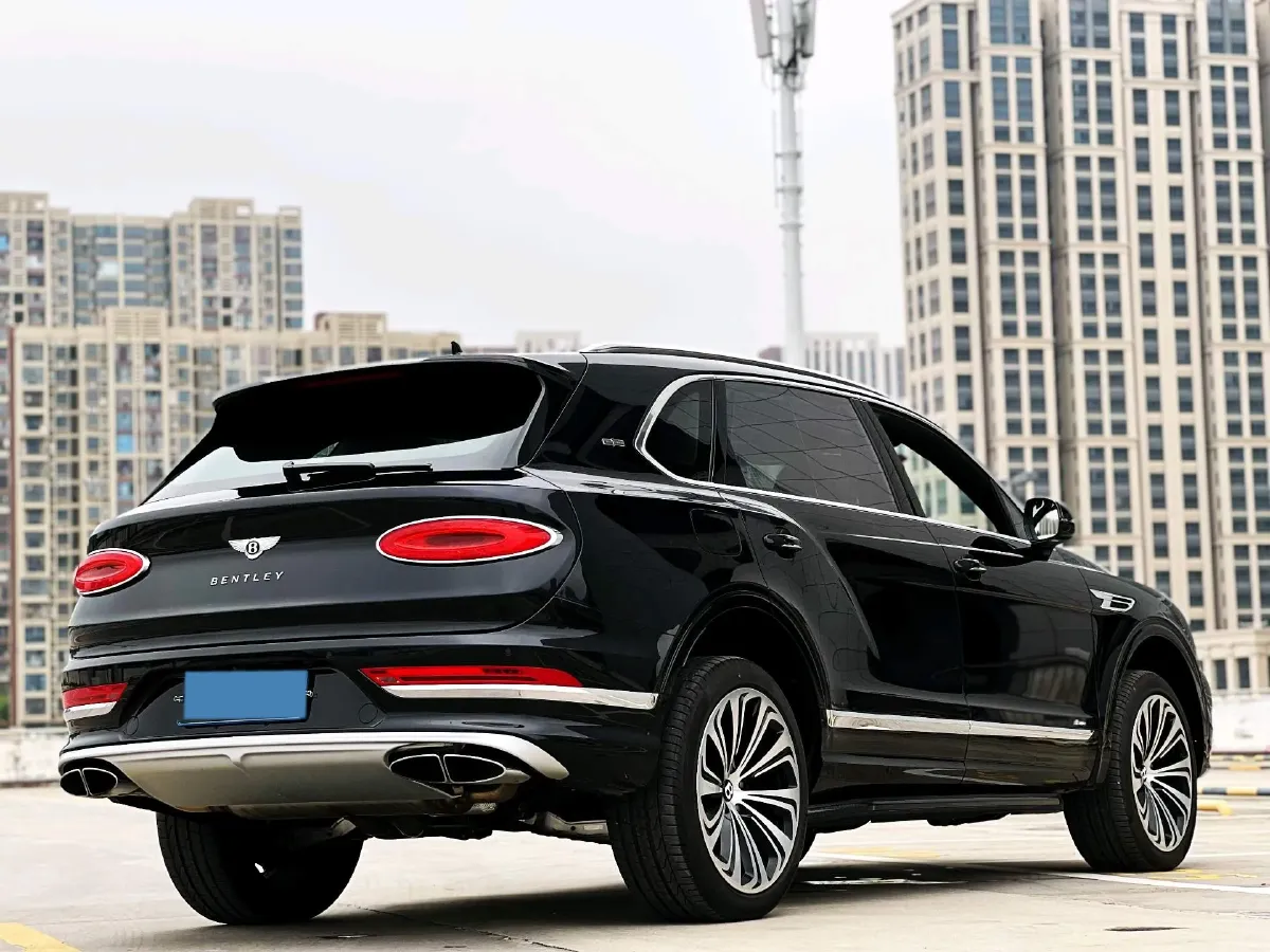 2024 Bentley Bentayga 4.0T 550HP V8 8AT,autocango,china used car exporter,china ev exporter,chinese used car exporter,chinese used ev exporter