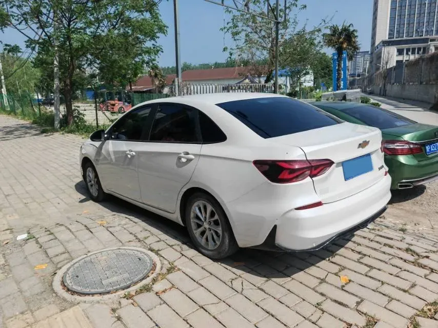 2023 Chevrolet Monza 1.5L 113HP L4 6DCT,autocango,china used car exporter,china ev exporter,chinese used car exporter,chinese used ev exporter