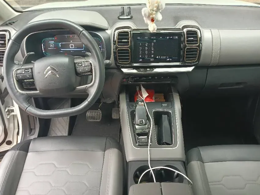 2021 Citroen C5 Aircross 1.6T 170HP L4 8AT,autocango,china used car exporter,china ev exporter,chinese used car exporter,chinese used ev exporter