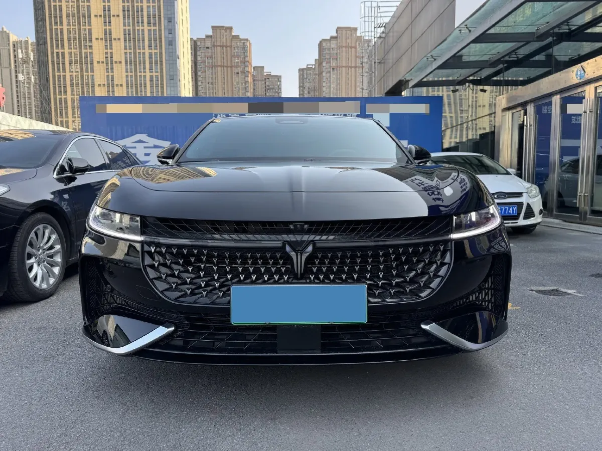 2024 Voyah ZhuiGuang 1.5T 136HP L4 PHEV 43KWH,autocango,china used car exporter,china ev exporter,chinese used car exporter,chinese used ev exporter