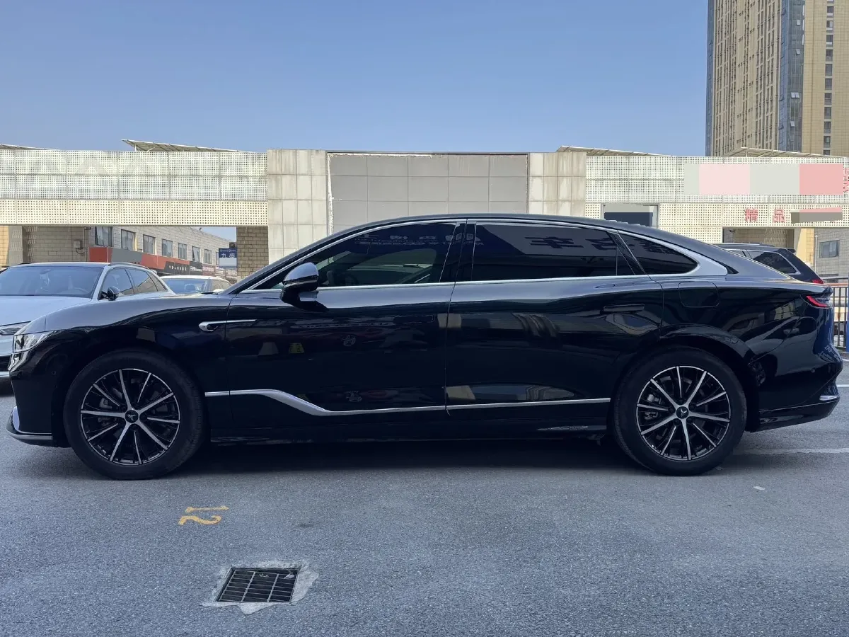 2024 Voyah ZhuiGuang 1.5T 136HP L4 PHEV 43KWH,autocango,china used car exporter,china ev exporter,chinese used car exporter,chinese used ev exporter