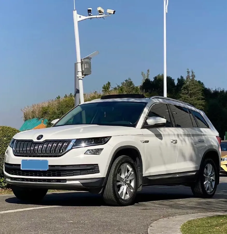 2019 Chevrolet Equinox 2.0T 260HP L4 9AT,autocango,china used car exporter,china ev exporter,chinese used car exporter,chinese used ev exporter