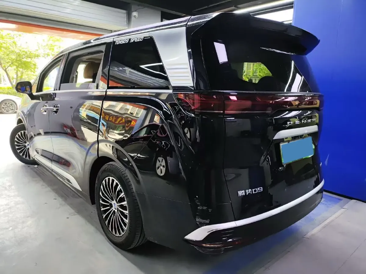 2022 Mercedes-Benz GLC Class 2.0T 197HP L4 9AT,autocango,china used car exporter,china ev exporter,chinese used car exporter,chinese used ev exporter