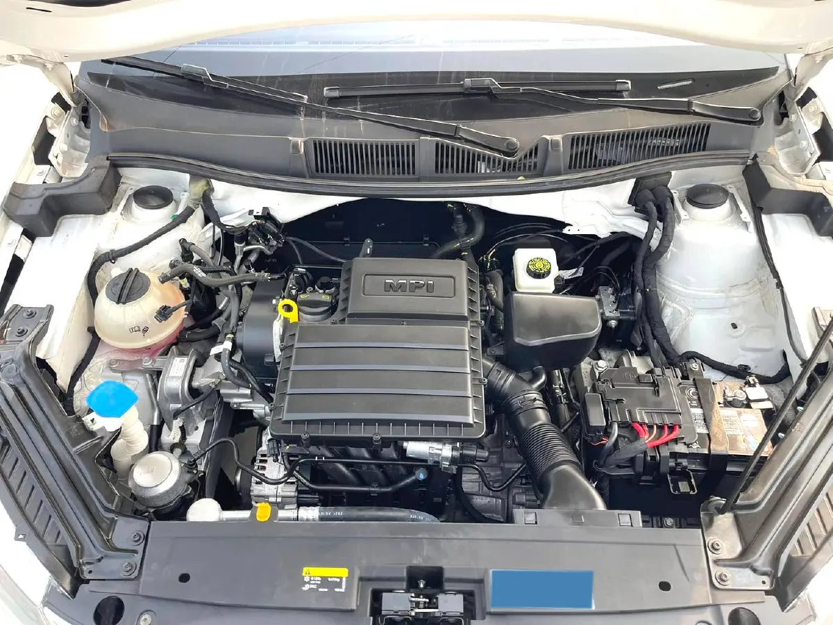 2021 Skoda Kamiq 1.5L 112HP L4 6AT,autocango,china used car exporter,china ev exporter,chinese used car exporter,chinese used ev exporter